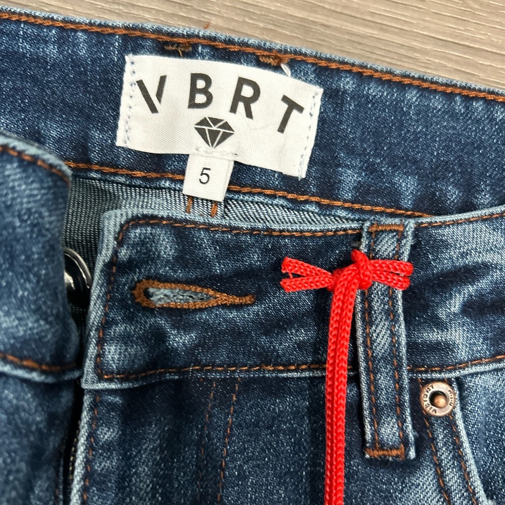 β₯π΅π¨π‘π±π ππ³ π¬π¨π΄: Straight Leg Jeans - Picture 5 of 7